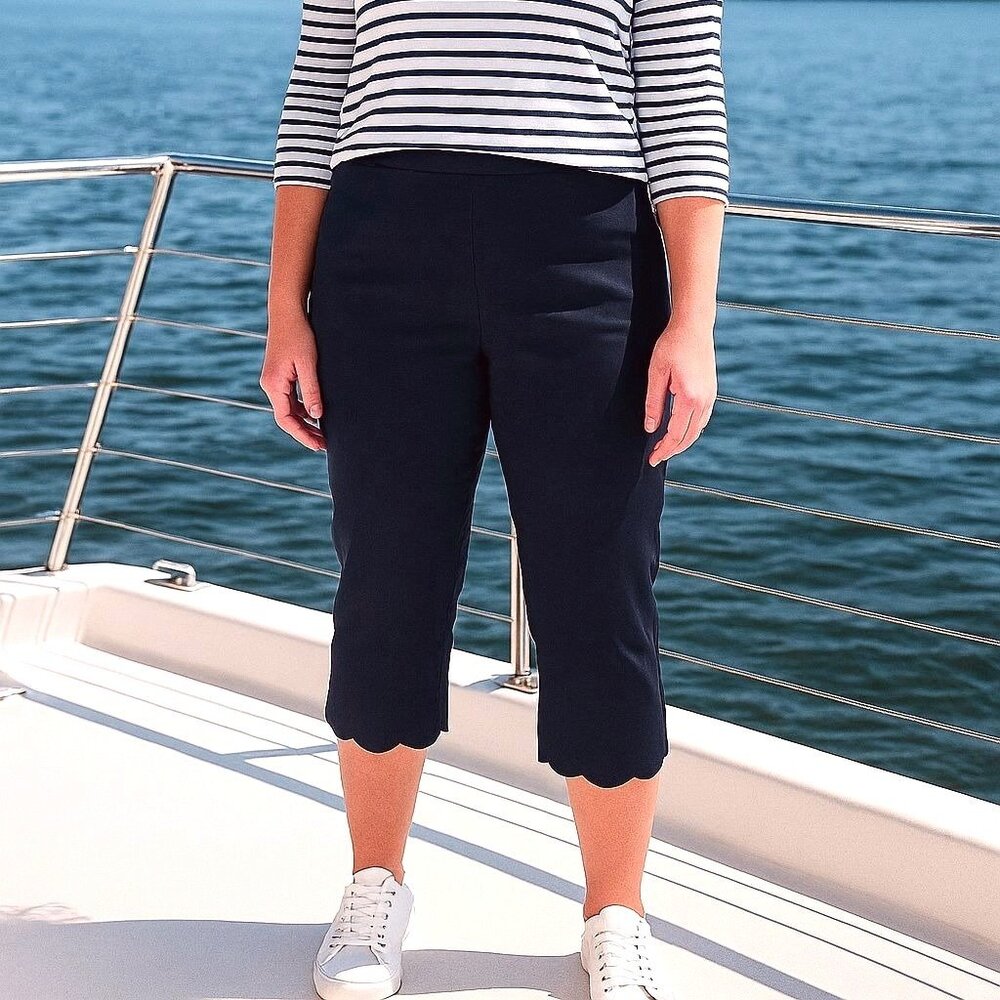 Kim Rogers 16 Capri Pants High-Rise Cropped Scallop Hem Black Trousers Slacks